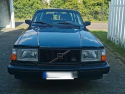 Grün Gebraucht 1992 Volvo Polar Kombi | 5.000 €
