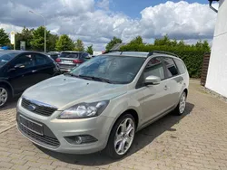 Grau Gebraucht 2010 Ford Focus Style Limousine | 1.450 € (Fairer Preis)