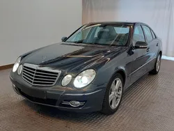 Grau Gebraucht 2008 Mercedes E200 Limousine | 8.799 € (Etwas zu teuer)