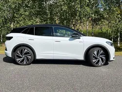 Weiß Gebraucht 2024 VW ID.4 GTX SUV | 44.900 € (Etwas zu teuer)