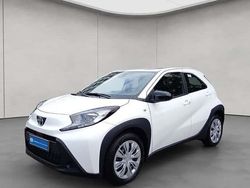 Weiß Neu 2025 Toyota Aygo X Business Edition SUV | 16.990 €