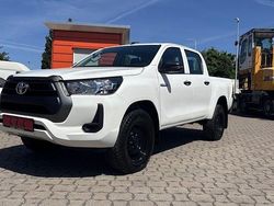 Weiß Gebraucht 2021 Toyota HiLux Abholung | 27.980 € (Teuer)