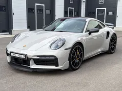 Grau Gebraucht 2024 Porsche 911 Turbo S | 252.399 € (Fairer Preis)