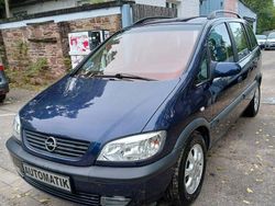 Blau Gebraucht 2001 Opel Zafira Elegance Van / Kleinbus | 3.999 € (Teuer)
