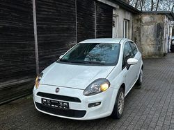 Weiß Gebraucht 2013 Fiat Punto Kleinwagen | 2.350 € (Superpreis)