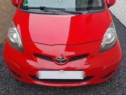 Rot Gebraucht 2011 Toyota Aygo Kleinwagen | 3.400 € (Teuer)