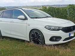 Weiß Gebraucht 2019 Fiat Tipo Lounge Kombi | 12.790 € (Fairer Preis)