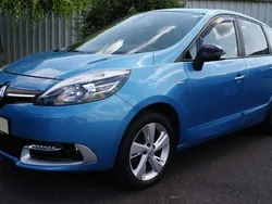 Samoa blau metallic Gebraucht 2016 Renault Scénic III LIMITED Van / Kleinbus | 7.990 € (Fairer Preis)