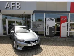 Silber Gebraucht 2022 Kia Ceed Vision Limousine | 21.490 € (Teuer)