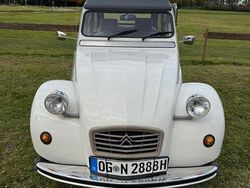 Weiß Gebraucht 1987 Citroën 2CV Limousine | 16.900 €