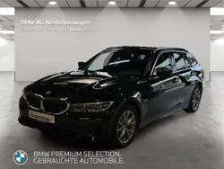 Schwarz Gebraucht 2022 BMW 320e Sport Line Kombi | 29.999 € (Guter Preis)