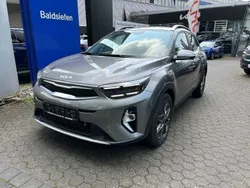 Grau Gebraucht 2025 Kia Stonic 4 SUV | 27.250 €