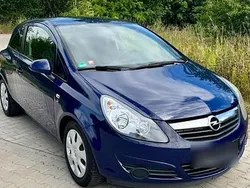 Blau Gebraucht 2010 Opel Corsa Kleinwagen | 2.200 € (Guter Preis)