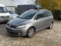 Grau Gebraucht 2011 VW Golf Plus Cross Style Van / Kleinbus | 3.890 € (Guter Preis)
