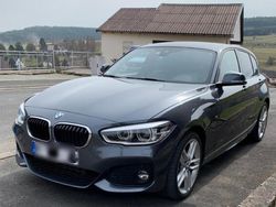 Grau Gebraucht 2016 BMW 118 M Sport Kleinwagen | 20.000 €