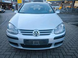 Silber Gebraucht 2004 VW Golf V Limousine | 899 € (Superpreis)