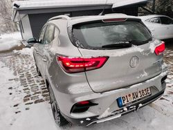 Silber Gebraucht 2025 MG ZS Luxury SUV | 22.222 € (Guter Preis)
