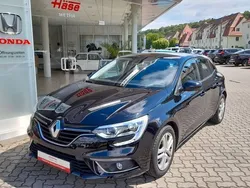 Sternenschwarz Gebraucht 2016 Renault Mégane IV Experience Limousine | 10.750 € (Fairer Preis)