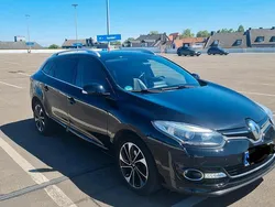 Schwarz Gebraucht 2014 Renault Mégane GrandTour Bose Edition Kombi | 3.990 €