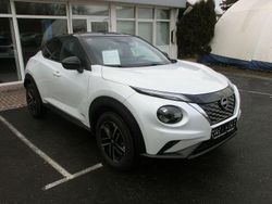 Pearlwhite / black Neu 2025 Nissan Juke N-Connecta SUV | 28.500 € (Fairer Preis)