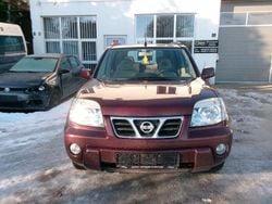 Orange Gebraucht 2003 Nissan X-Trail Comfort SUV | 1.450 € (Superpreis)