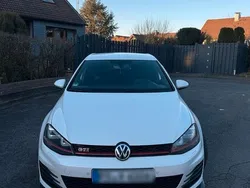 Weiß Gebraucht 2013 VW Golf VII GTI Limousine | 14.500 € (Etwas zu teuer)