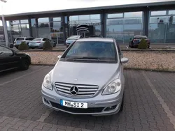 Silber Gebraucht 2007 Mercedes B200 Van / Kleinbus | 3.150 € (Fairer Preis)