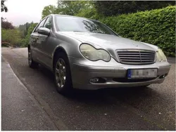 Silber Gebraucht 2004 Mercedes C200 Elegance Limousine | 1.450 € (Superpreis)