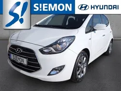 Weiss Gebraucht 2016 Hyundai ix20 Passion Van / Kleinbus | 12.930 € (Teuer)