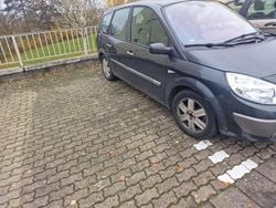 Grau Gebraucht 2004 Renault Grand Scénic II Van / Kleinbus | 1.500 € (Guter Preis)