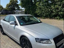 Silber Gebraucht 2009 Audi A4 Ambition Limousine | 8.590 € (Etwas zu teuer)