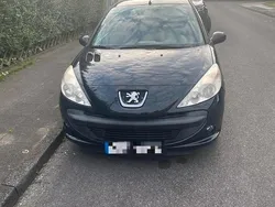 Gebraucht 2010 Peugeot 206+ Kleinwagen | 1.899 €