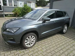 Anthrazit (metallic) Gebraucht 2020 Seat Ateca Style SUV | 16.985 € (Superpreis)