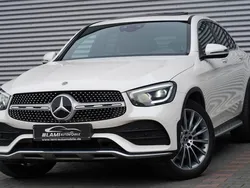 Diamantweiss metalliclack Gebraucht 2020 Mercedes GLC300e AMG Coupé | 49.950 € (Etwas zu teuer)