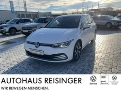 Weiß Gebraucht 2021 VW Golf VIII Style Kleinwagen | 22.890 € (Guter Preis)