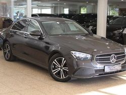 Grau Gebraucht 2020 Mercedes E220 Exclusive Limousine | 32.490 € (Teuer)