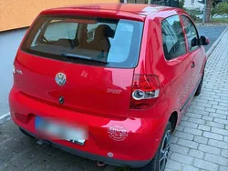 Rot Gebraucht 2006 VW Fox Kleinwagen | 850 € (Superpreis)
