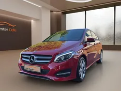 Rot Gebraucht 2015 Mercedes B200 AMG line Van / Kleinbus | 11.990 € (Superpreis)