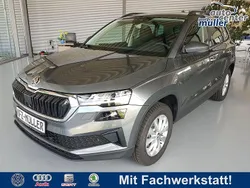 Graphitgraumetallic Neu 2025 Skoda Karoq SUV | 32.490 € (Superpreis)