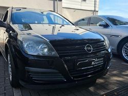 Schwarz Gebraucht 2004 Opel Astra Kombi | 1.180 € (Fairer Preis)