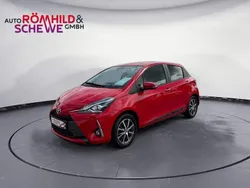 Rot Gebraucht 2019 Toyota Yaris Club Limousine | 15.490 € (Etwas zu teuer)