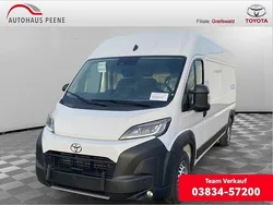 Icy white Gebraucht 2024 Toyota Proace Van | 45.862 €