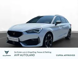 Weiß Gebraucht 2024 Cupra Leon Kombi | 29.690 € (Fairer Preis)