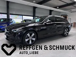 Obsidianschwarz (metallic) Gebraucht 2022 Mercedes C220 Avantgarde Kombi | 36.478 € (Etwas zu teuer)