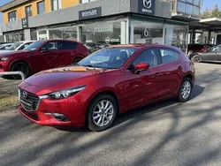 Rot Gebraucht 2018 Mazda 3 Center-Line Limousine | 13.985 € (Fairer Preis)