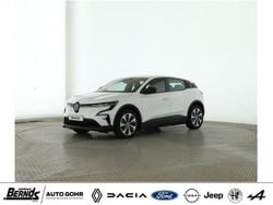 Arktisweiß (369) Gebraucht 2023 Renault Mégane Evolution Limousine | 22.870 € (Guter Preis)