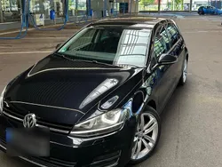 Schwarz Gebraucht 2013 VW Golf VII Highline Limousine | 8.200 € (Fairer Preis)
