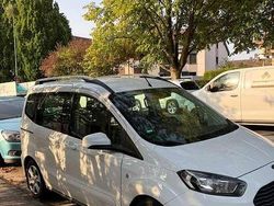 Gebraucht 2020 Ford Tourneo Courier Trend Van / Kleinbus | 14.000 € (Fairer Preis)