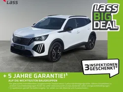 Weiss Gebraucht 2024 Peugeot 2008 Allure SUV | 22.780 € (Fairer Preis)