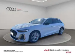 Gletscherweiß metallic Gebraucht 2024 Audi A5 Ambiente Coupé | 62.990 € (Guter Preis)